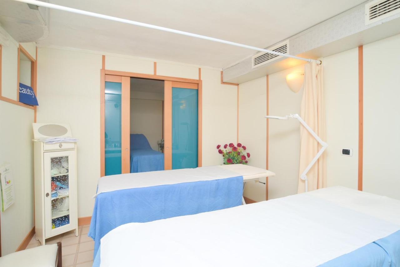 Hotel Terme Principe ラッコ・アメーノ エクステリア 写真