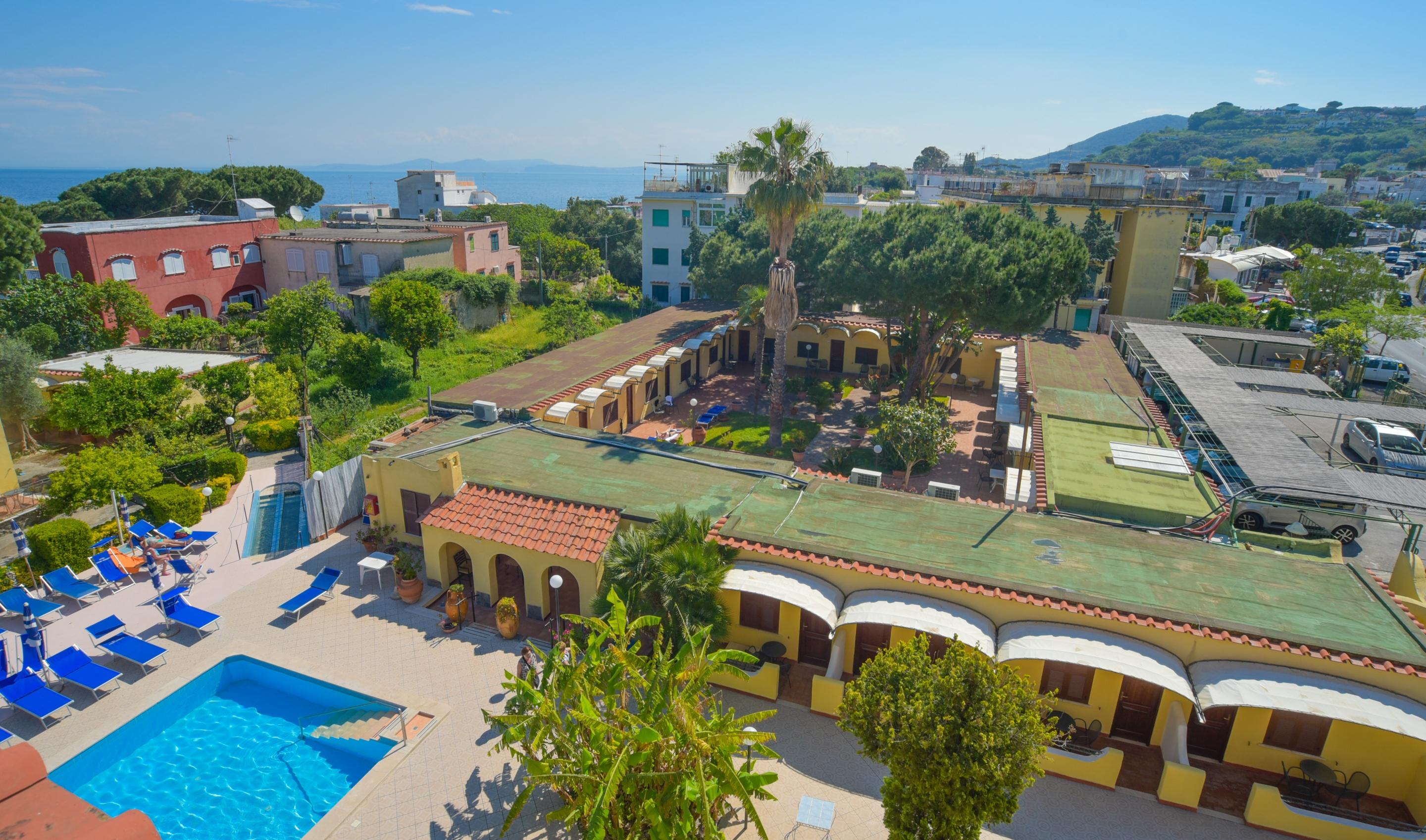 Hotel Terme Principe ラッコ・アメーノ エクステリア 写真